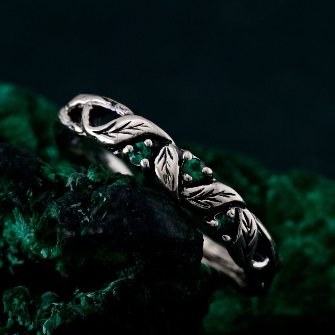 Vintage Green Silver Nature Ring