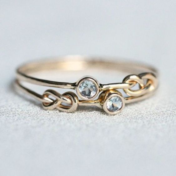 Vintage Knotted Gold & Zirconia Ring