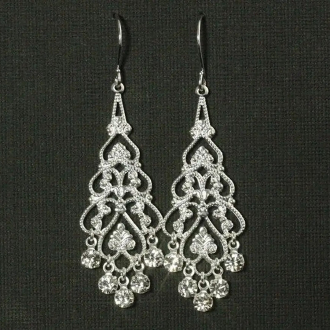 Vintage Dangling Crystal Earrings