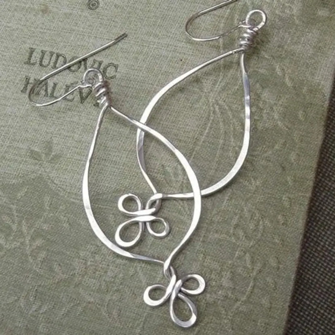 Vintage Dangling Silver Earrings