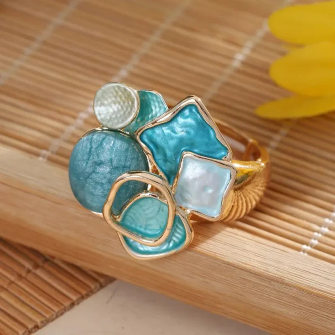 Vintage Blue Gold Ring