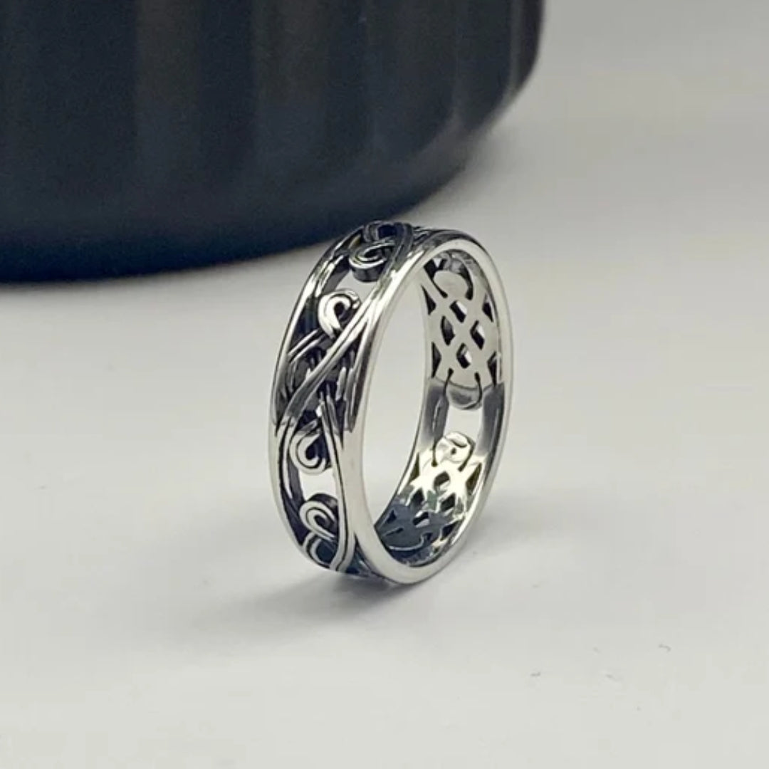 Vintage Hollow Silver Ring