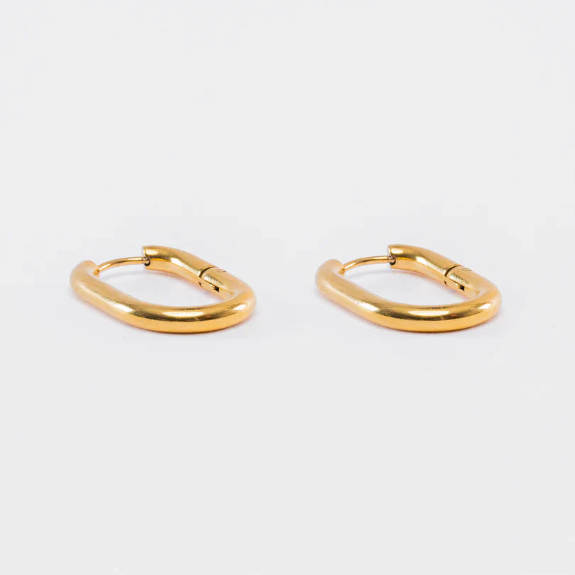 Golden Nyra Earring