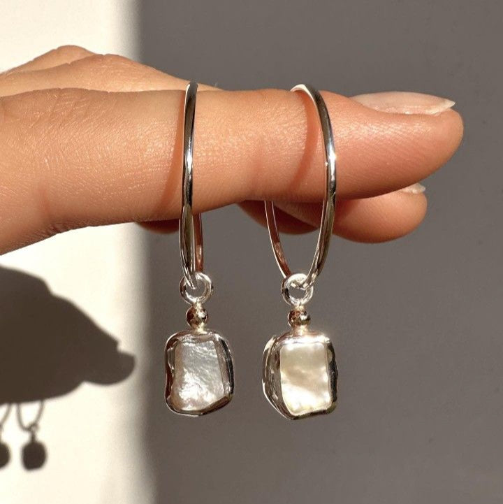 Vintage White Stone Dangling Silver Earrings