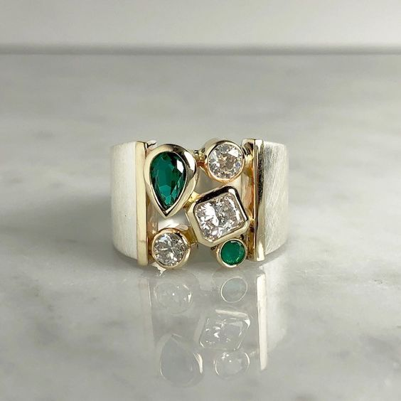 Vintage Green Glass Zirconia Ring