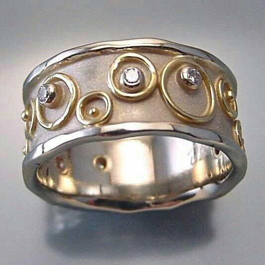 Vintage Inlaid Zirconia Hollow Silver & Gold Ring