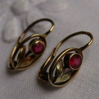 Vintage Red Flower Earrings