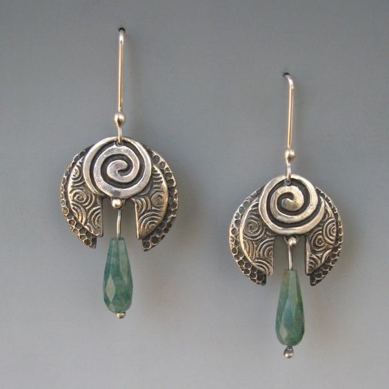 Vintage Green Dangling Stone Earrings