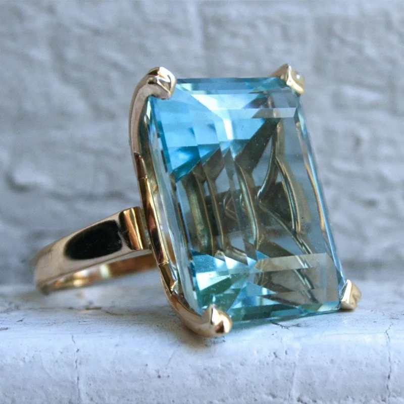 Vintage Blue Glass Gold Ring