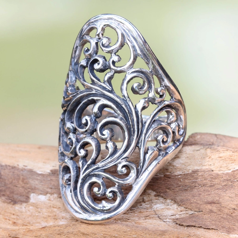 Vintage Silver Hollow Ring