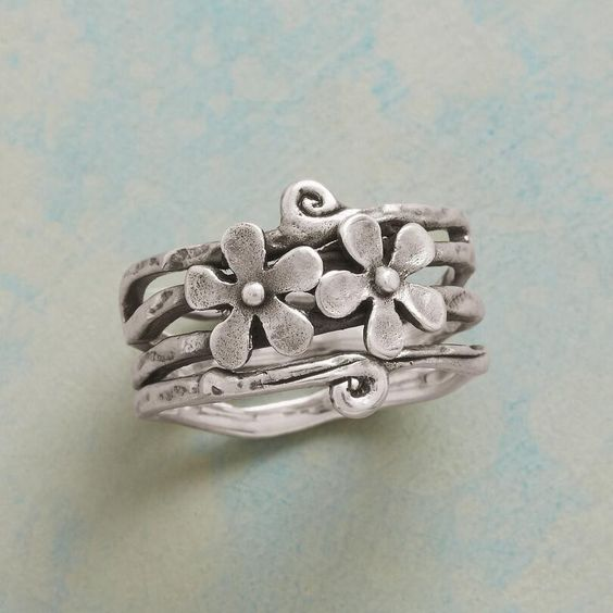 Vintage Flower Silver Layered Ring