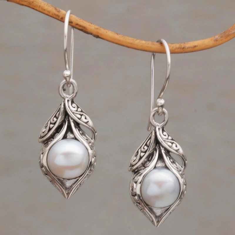 Vintage Dangling Pearl Silver Earrings