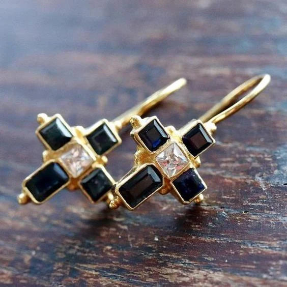 Vintage Black & Zirconia Golden Earrings