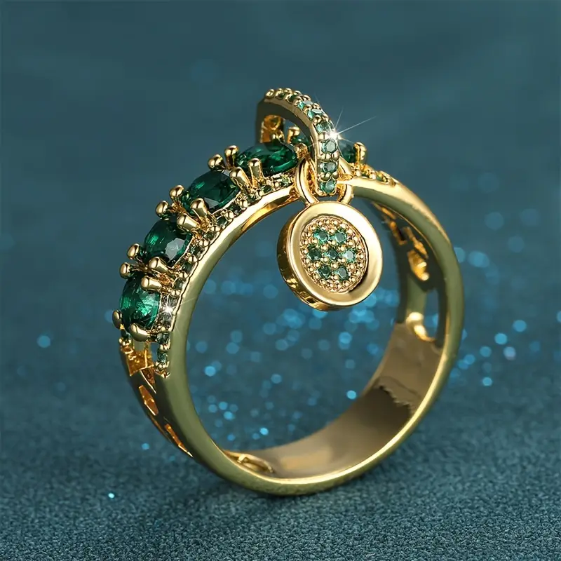 Vintage Green Crystalline Gold Ring