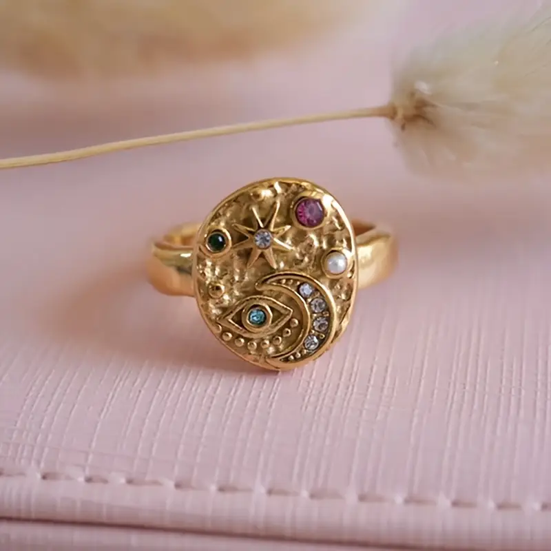 Vintage Starlight Rounded Gold Ring
