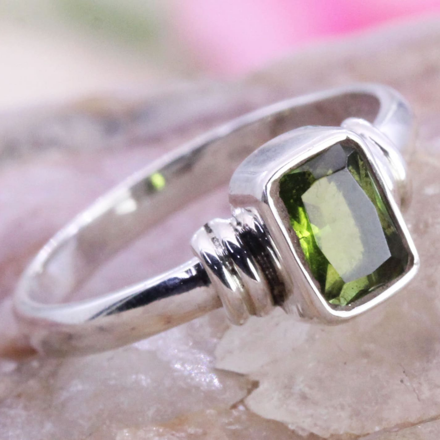 Vintage Olive Nature Ring