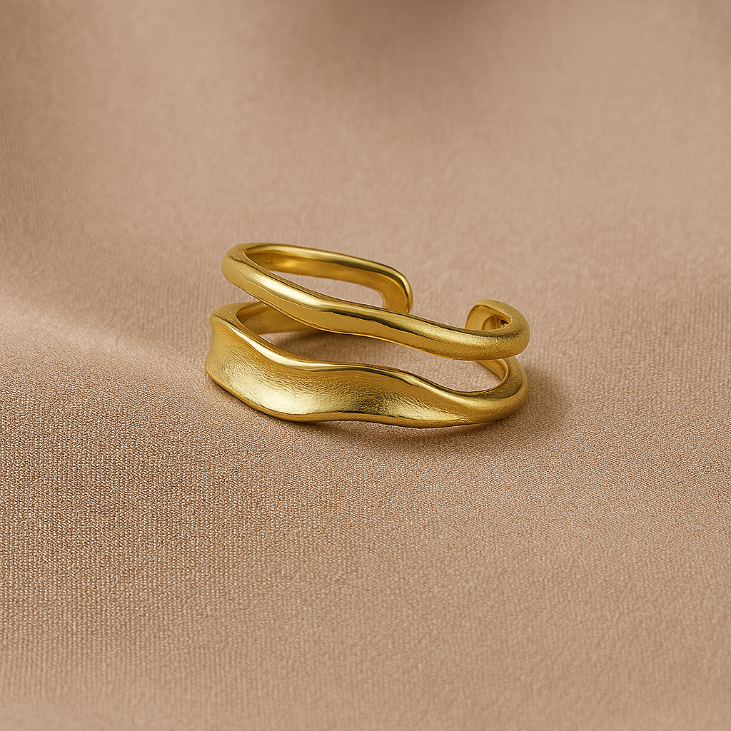 Golden Wavy Layer Ring