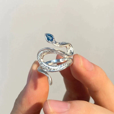 Snake Ring with Blue Zirconia in Silver