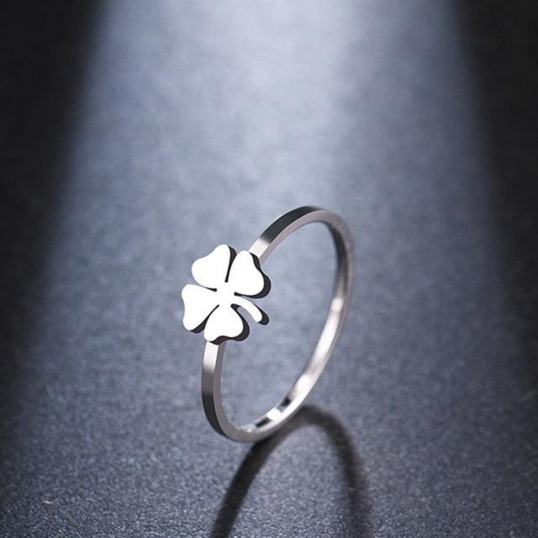 Gold and Silver Clover Ring