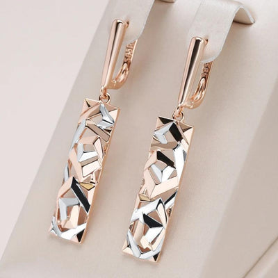 Elegant Rectangular Earrings in Gold