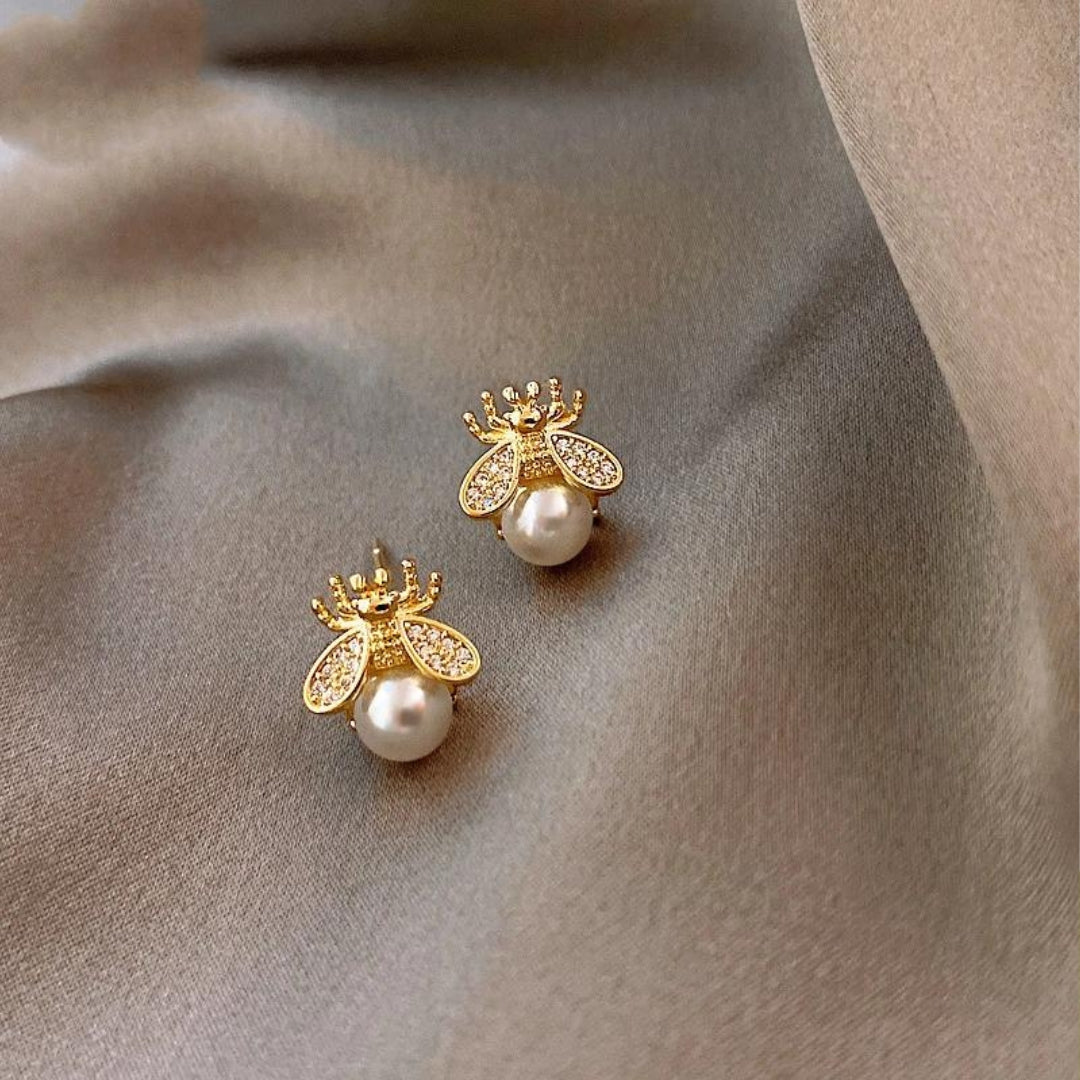 Pearl and Zirconia Bee Earrings in Gold