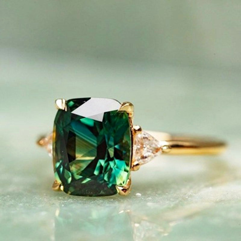 Green Zirconia Ring in Gold