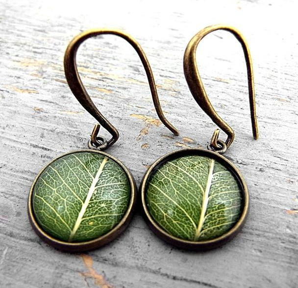 Vintage Green Leaf Earrings