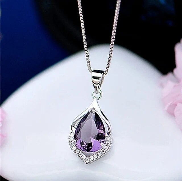 Elegant Purple Crystal Necklace