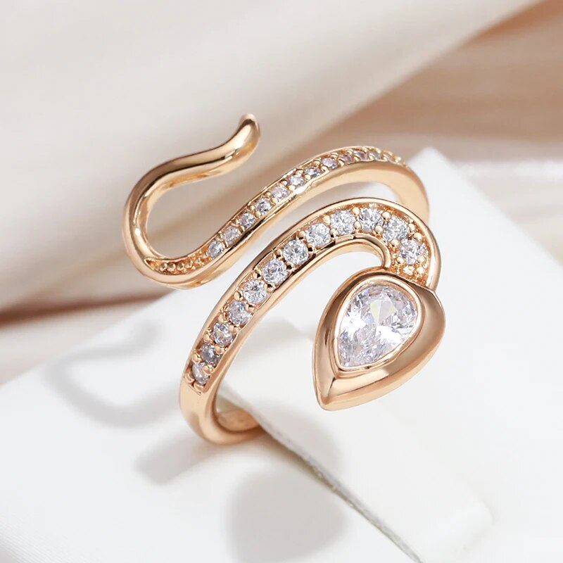 Elegant Zirconia Inlaid Serpent Ring