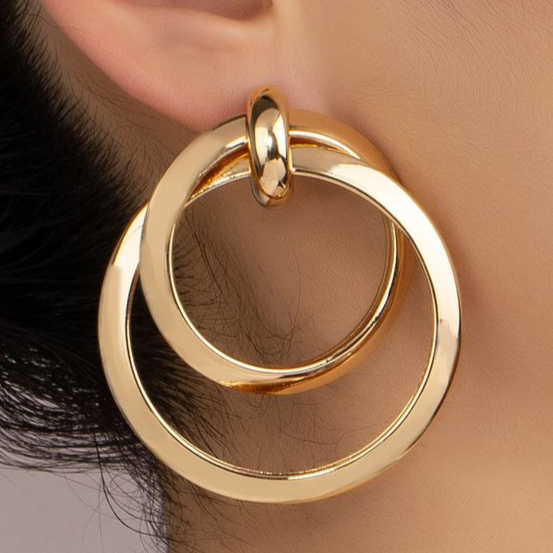 Elegant Golden Circles Earrings