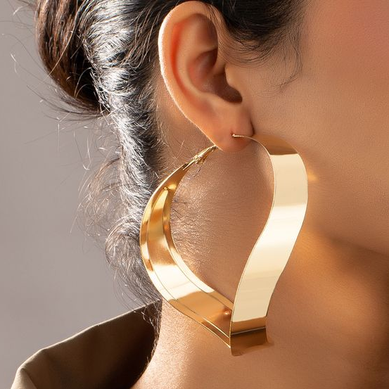 Elegant Golden Irregular Earrings