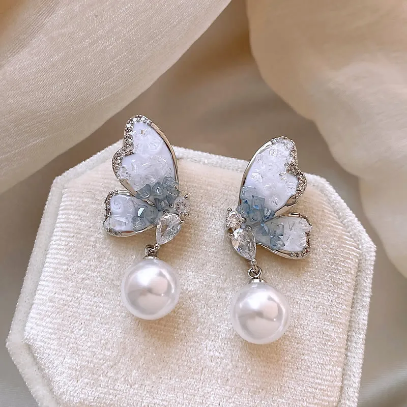 Elegant Butterfly Pearl Wings Earrings