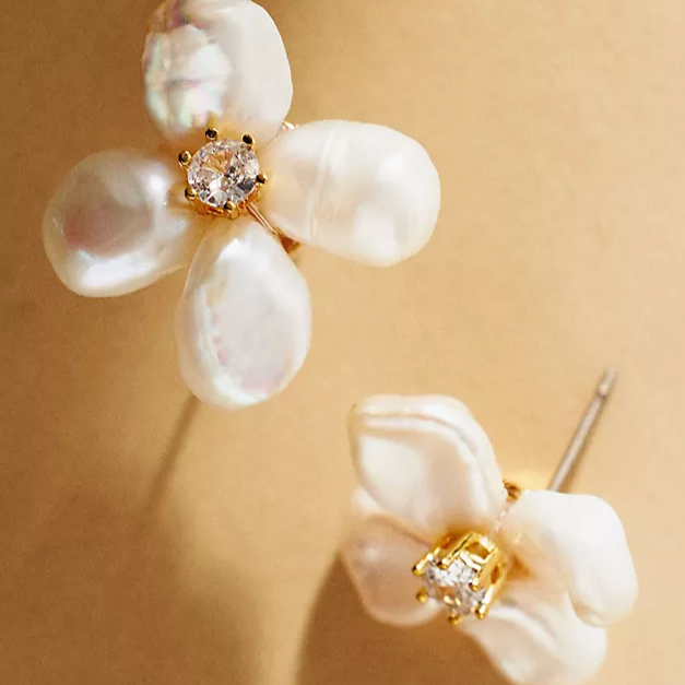 Elegant White Petal Earrings