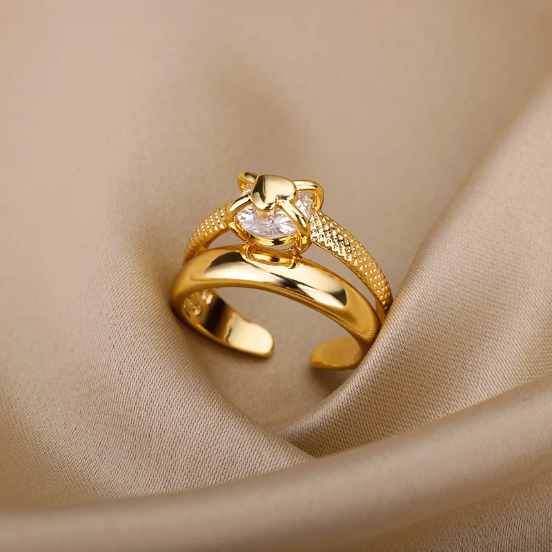 Golden Zirconia Ring